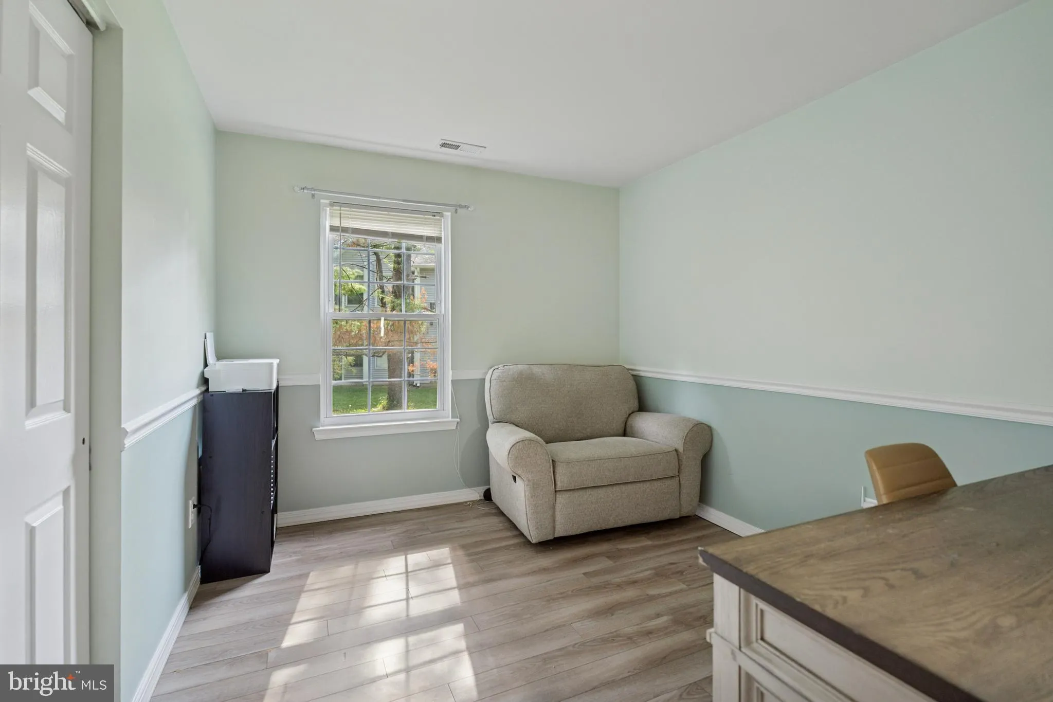 Newtown, Pennsylvania 18940, United States, 2 Bedrooms Bedrooms, ,2 BathroomsBathrooms,Residential,Pending,181419