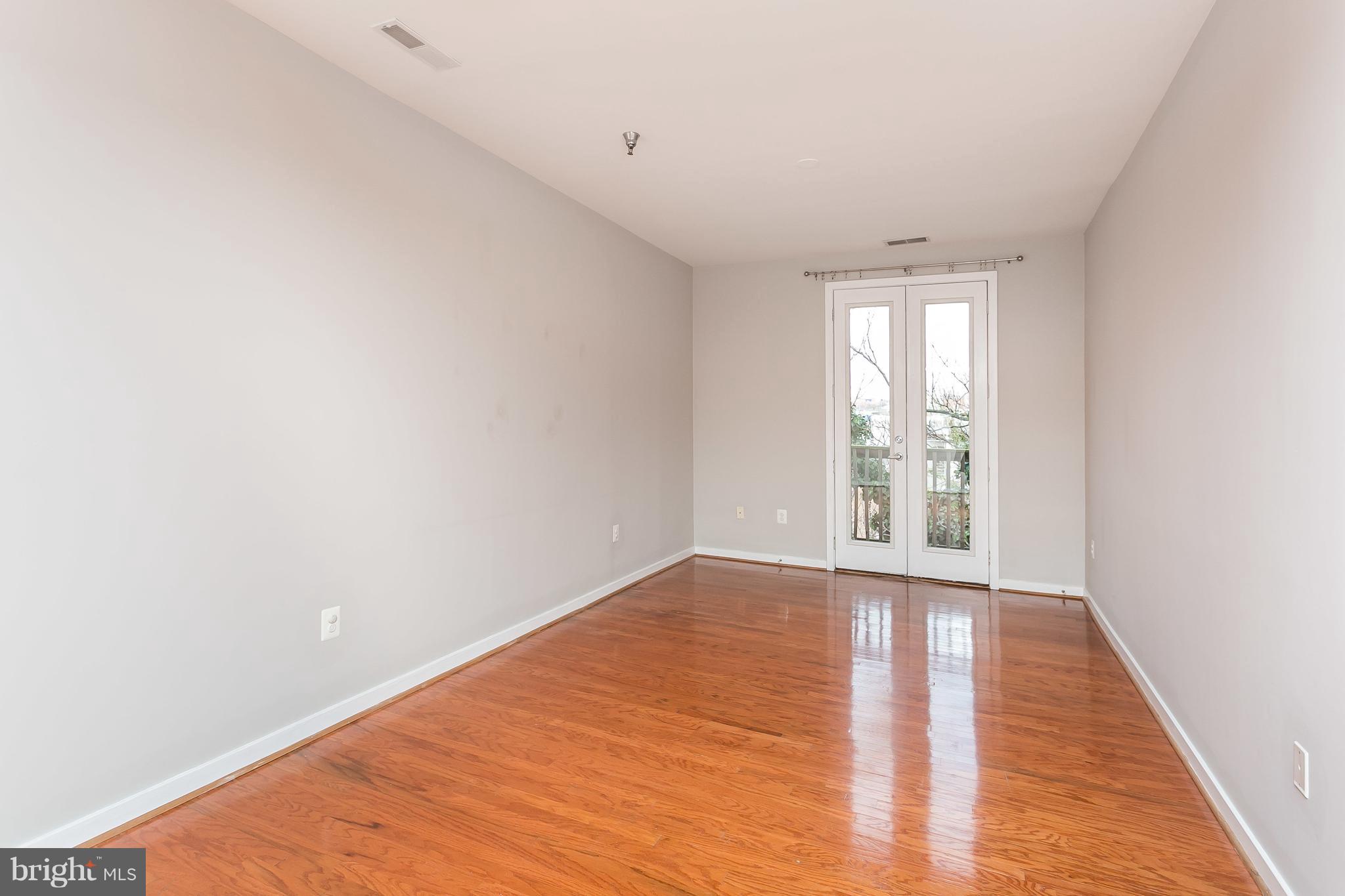 FELLS POINT HISTORIC DISTRICT - Residential Lease