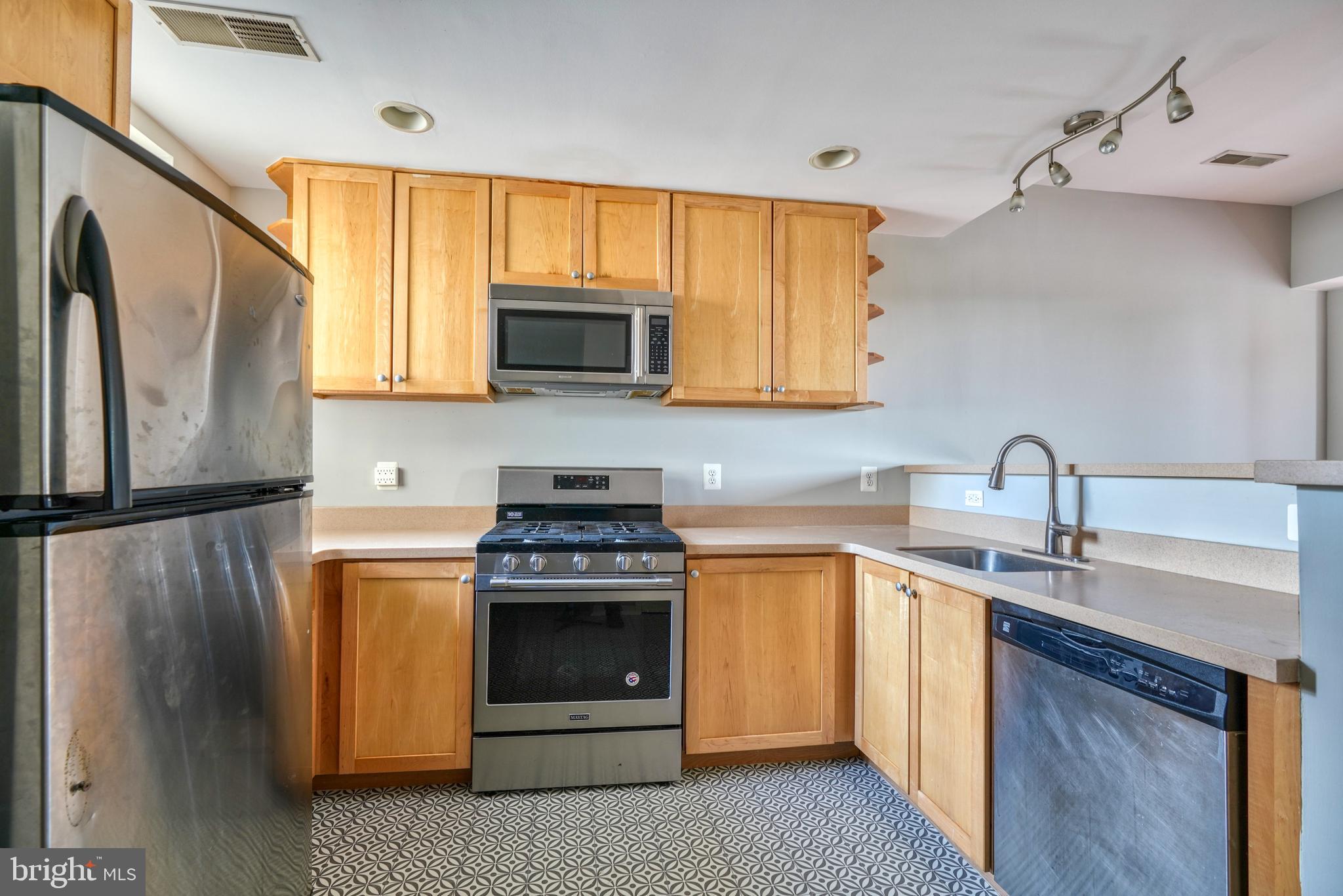 FELLS POINT HISTORIC DISTRICT - Residential Lease