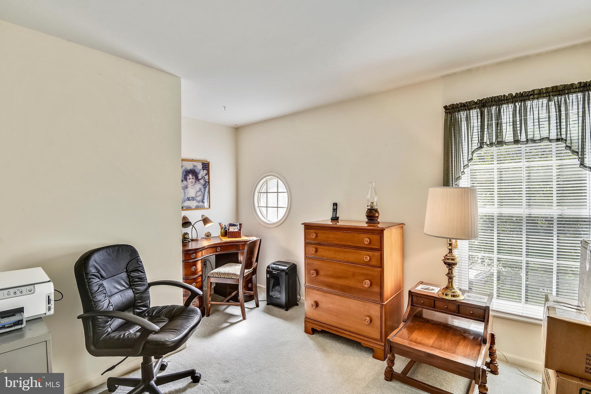 BRITINAY MANOR - Residential