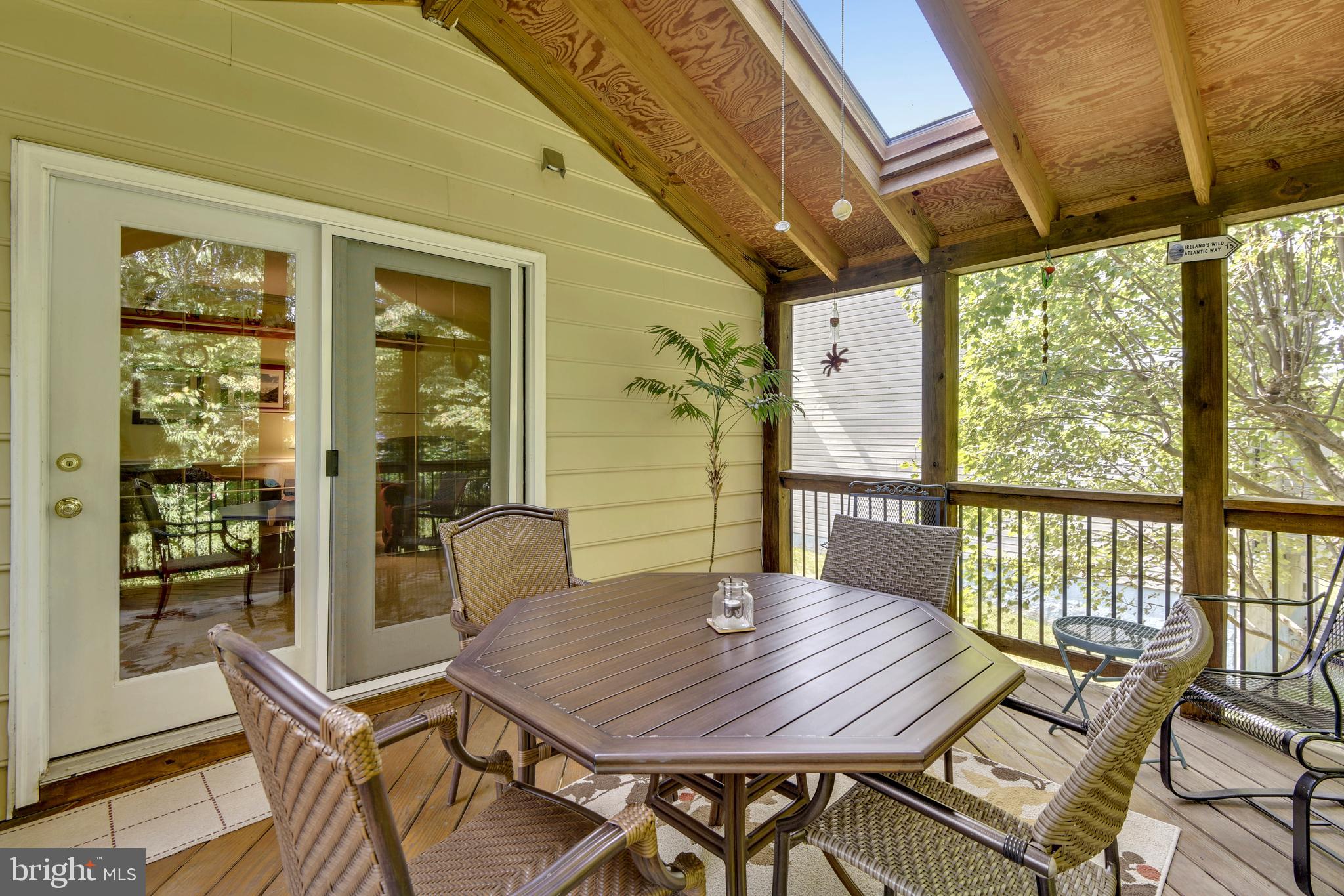 BRITINAY MANOR - Residential