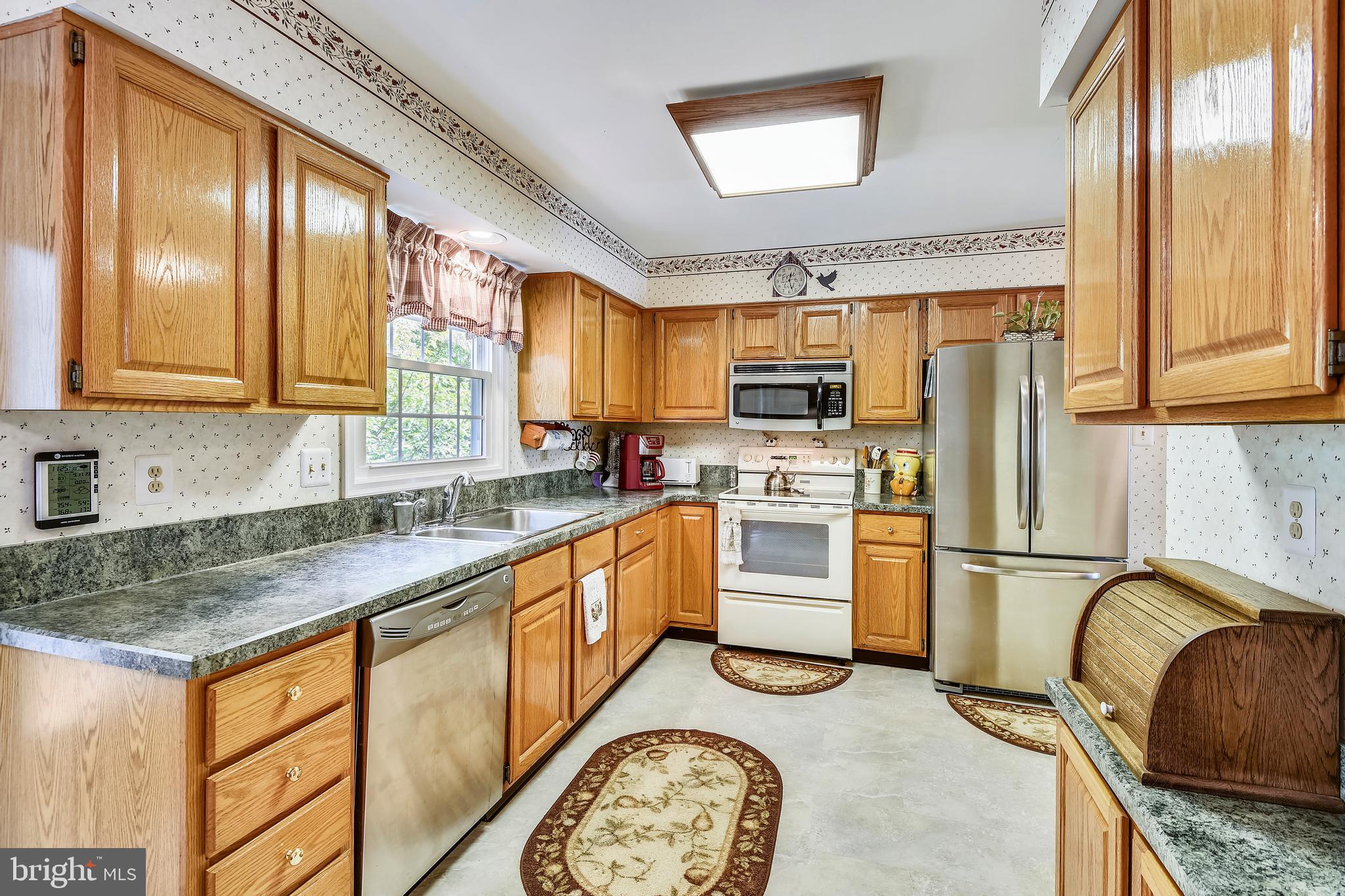 BRITINAY MANOR - Residential