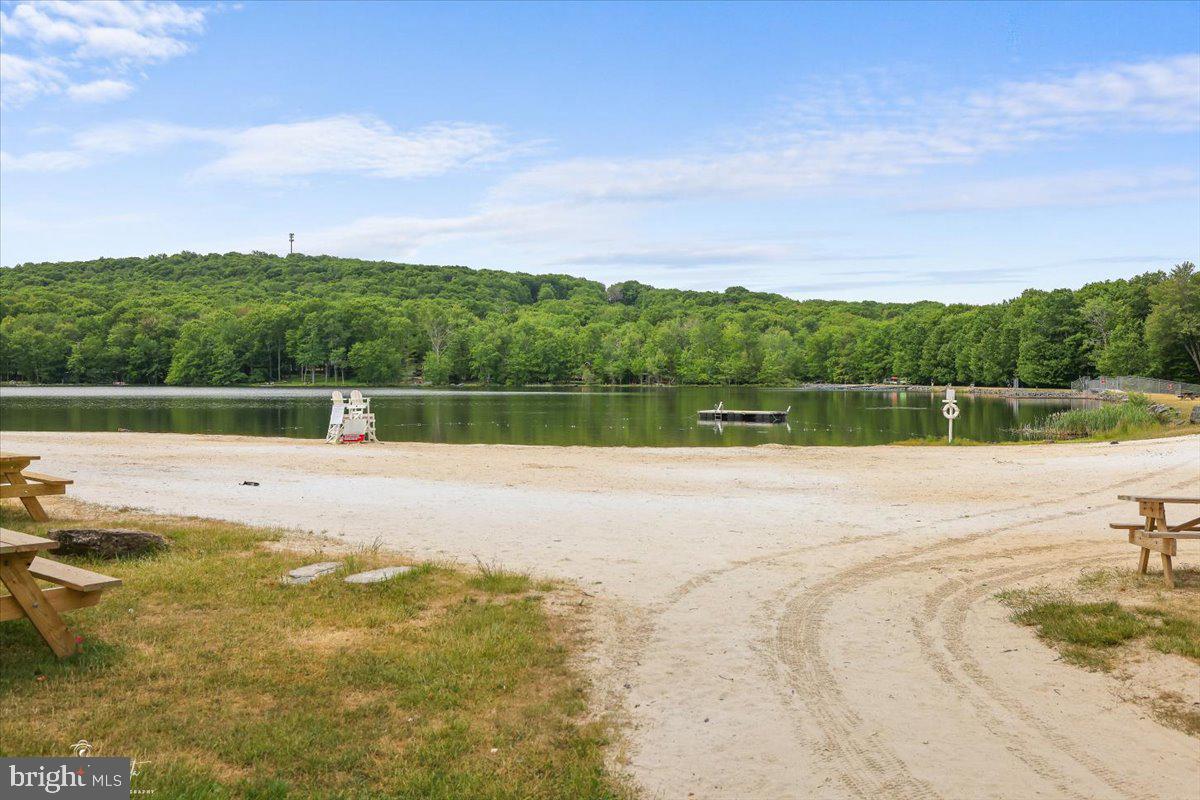 LOCUST LAKE VILLAGE - Residential