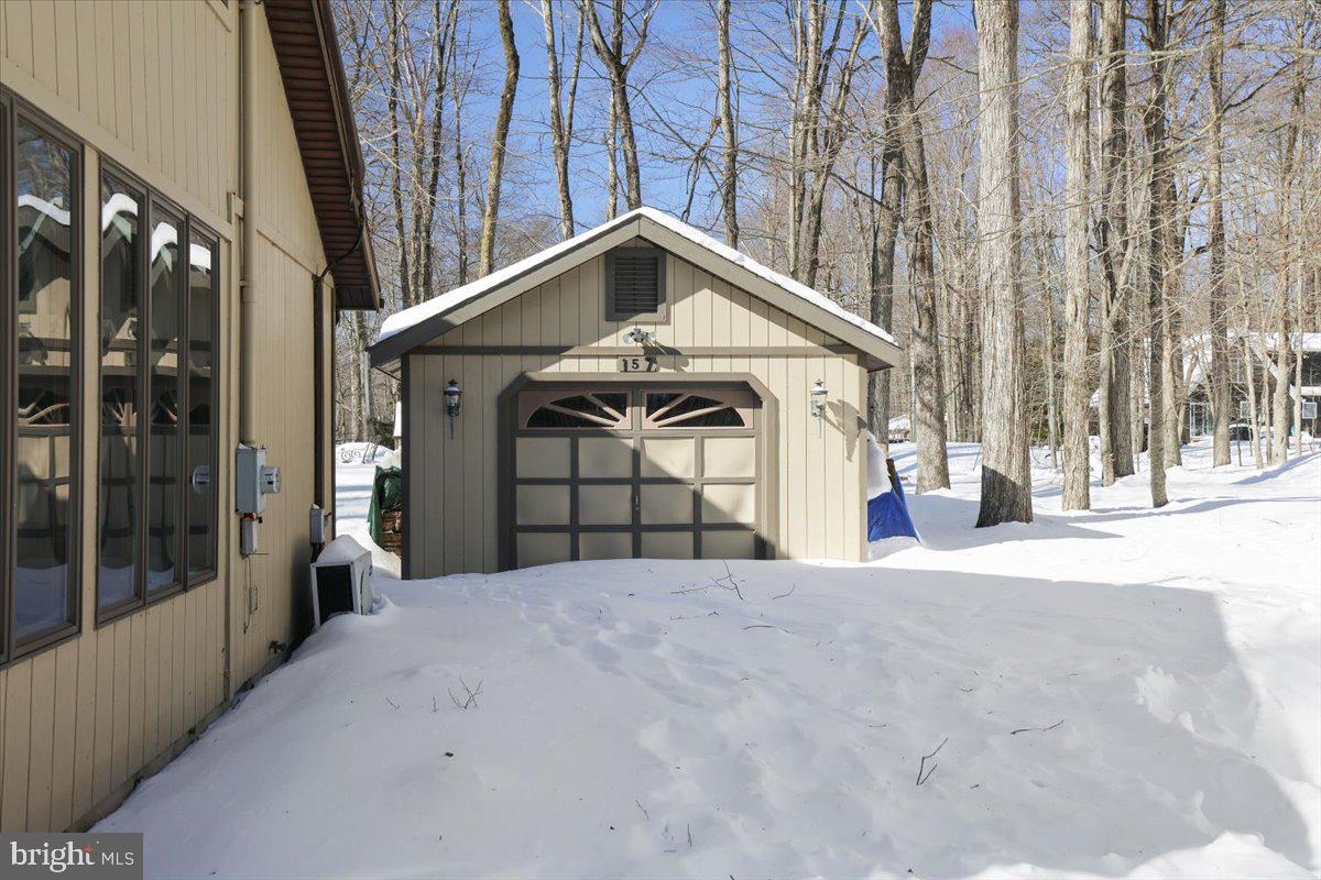 LOCUST LAKE VILLAGE - Residential