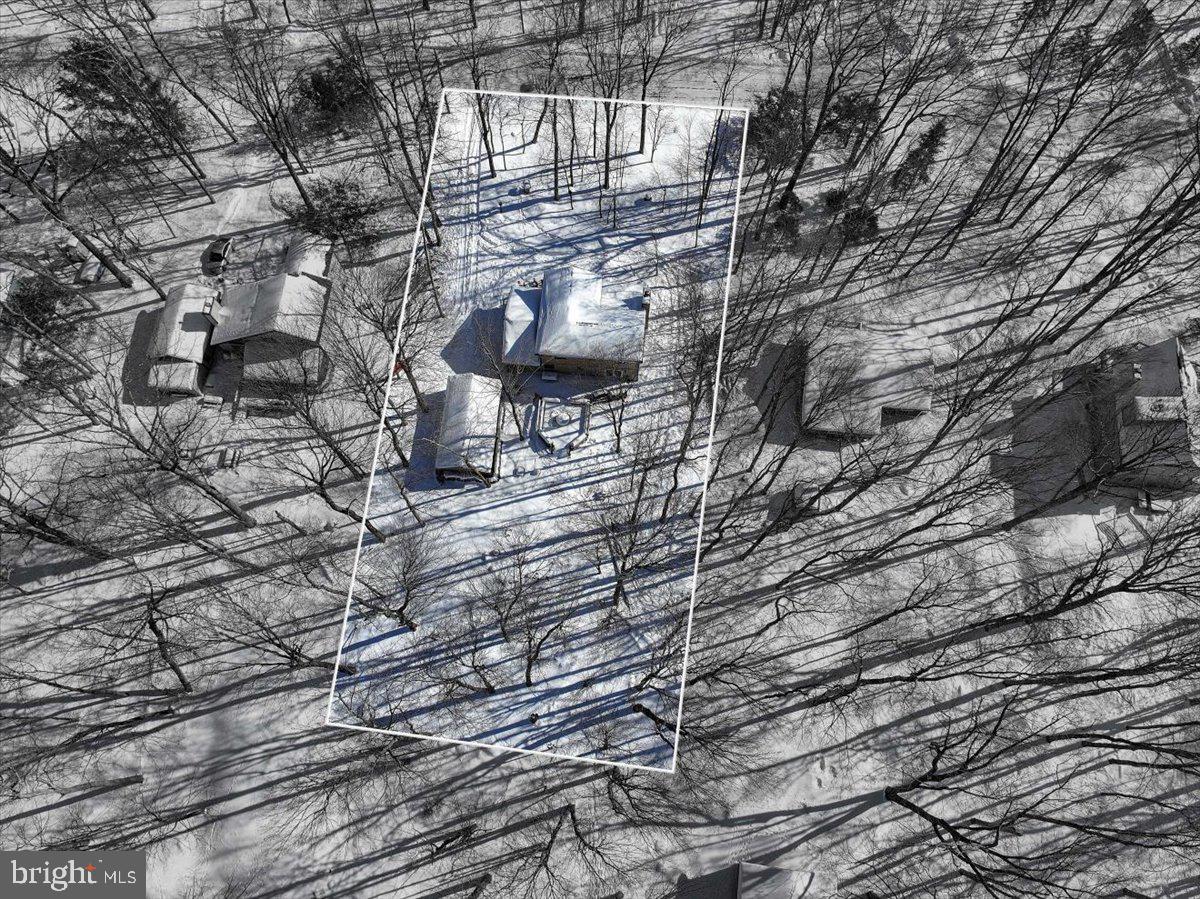 LOCUST LAKE VILLAGE - Residential