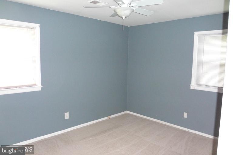 BOGERS FENWICK PARK - Residential Lease