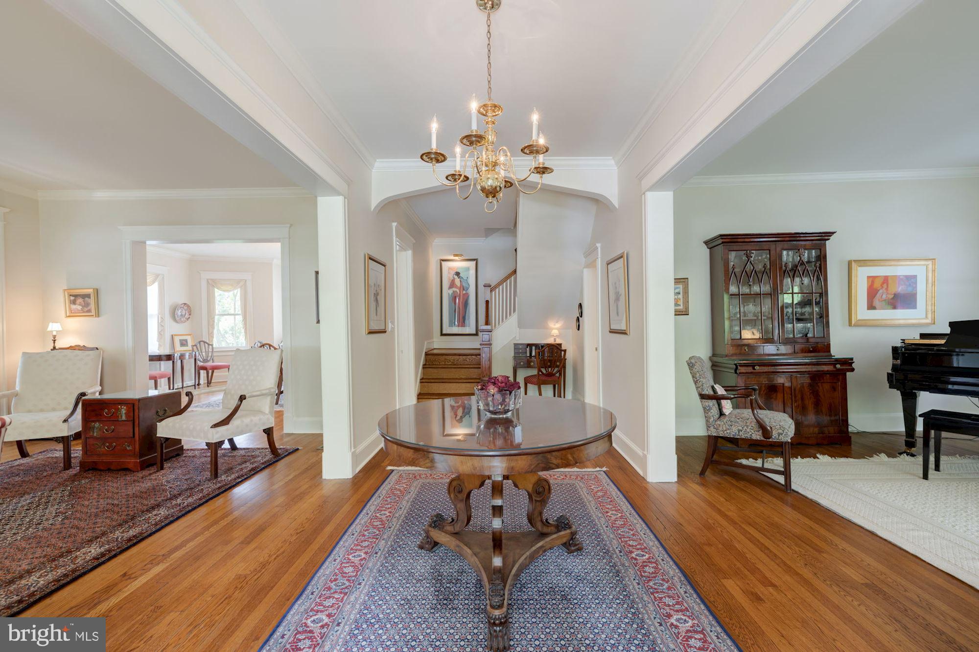 CHEVY CHASE - Residential