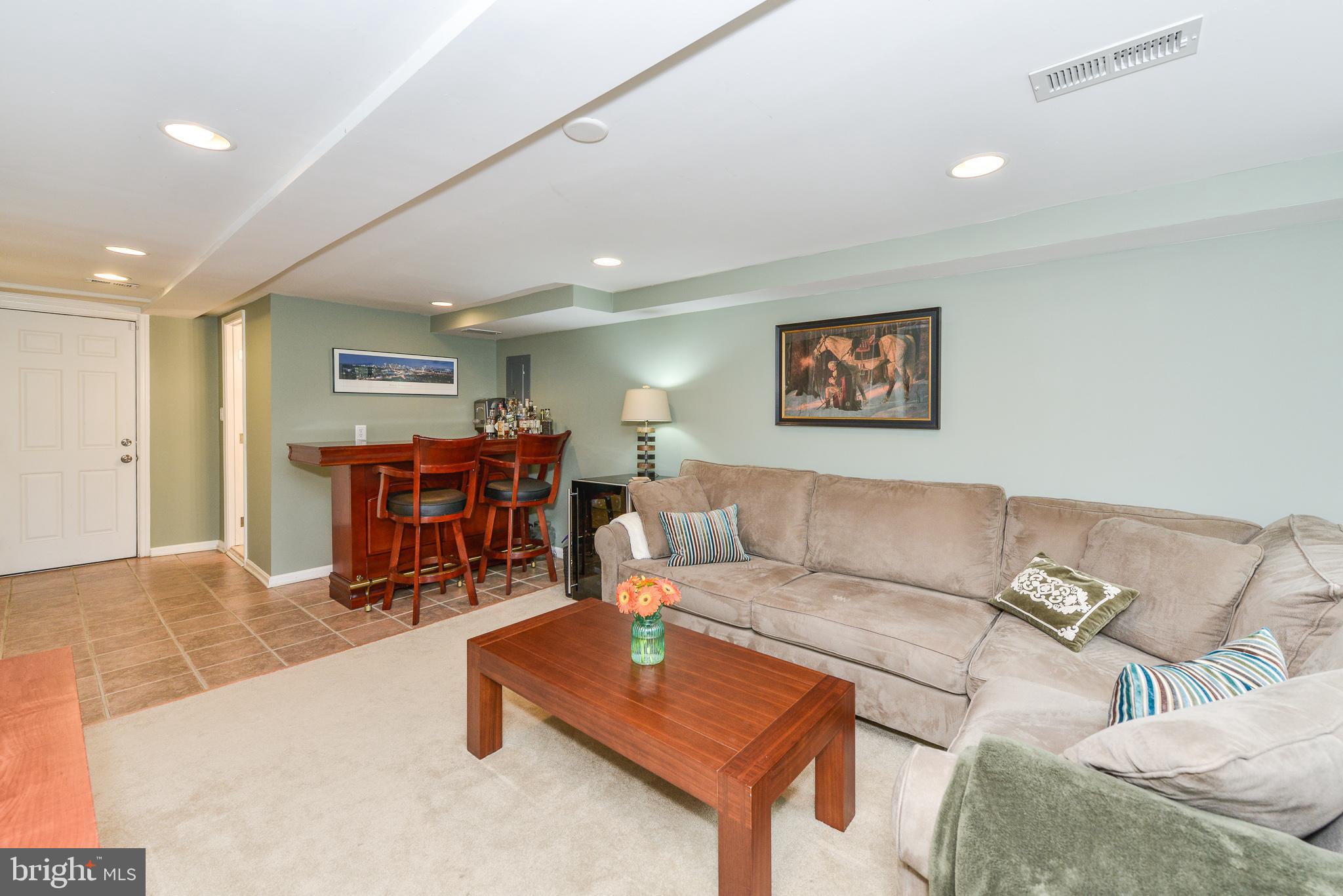 OLD TOWN ALEXANDRIA - Residential Lease