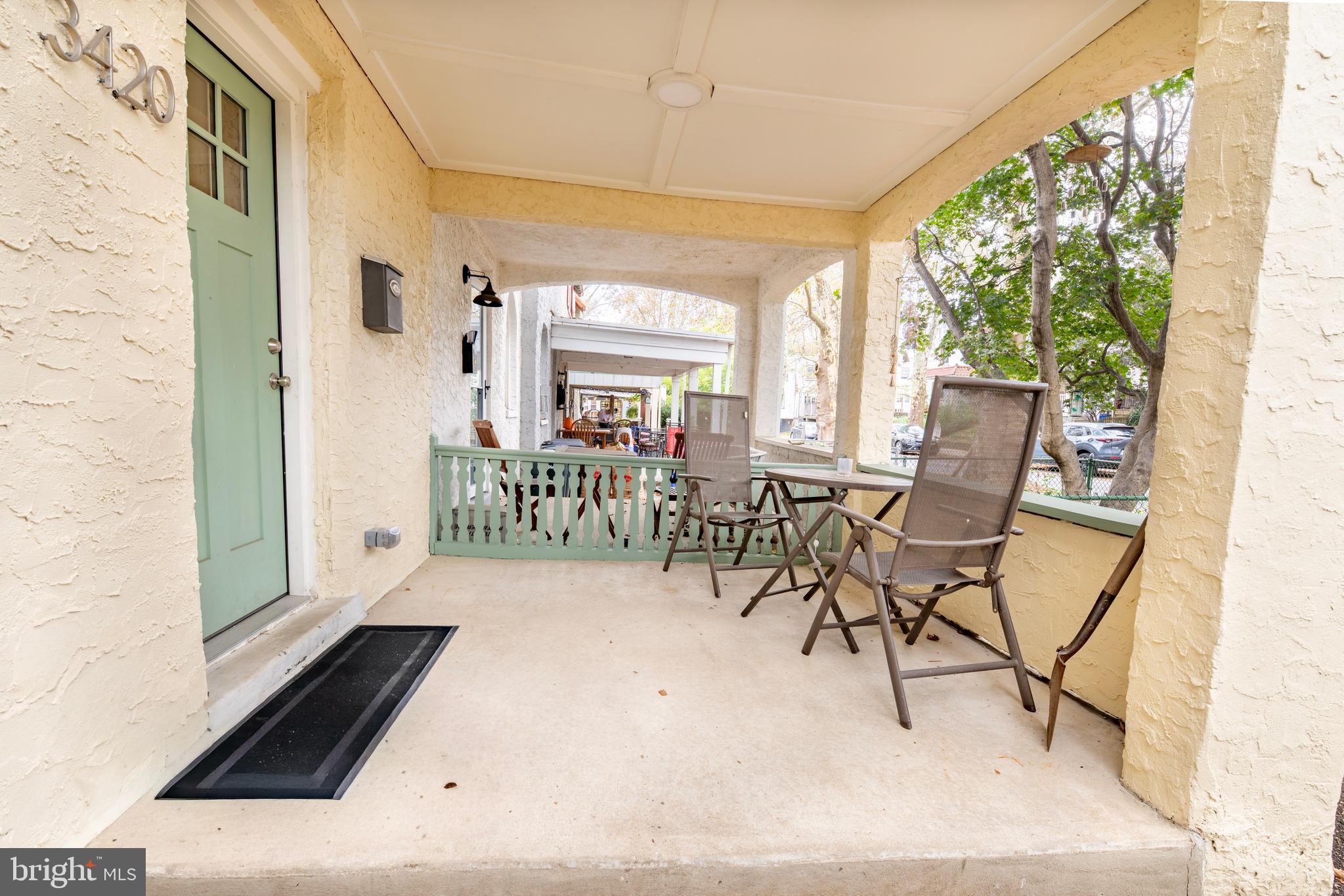 EAST FALLS - Residential