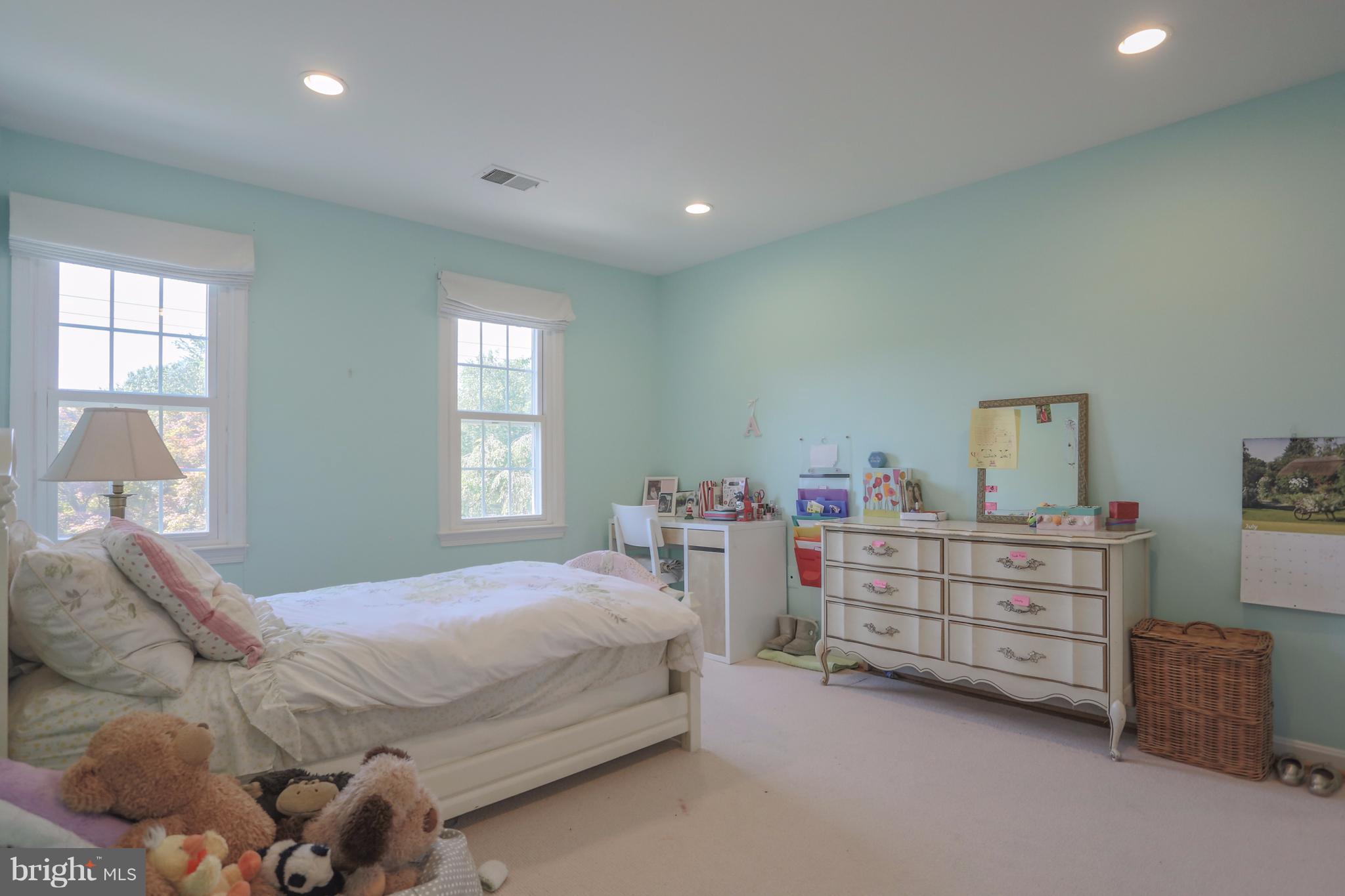 MC LEAN HUNT ESTATES - Residential