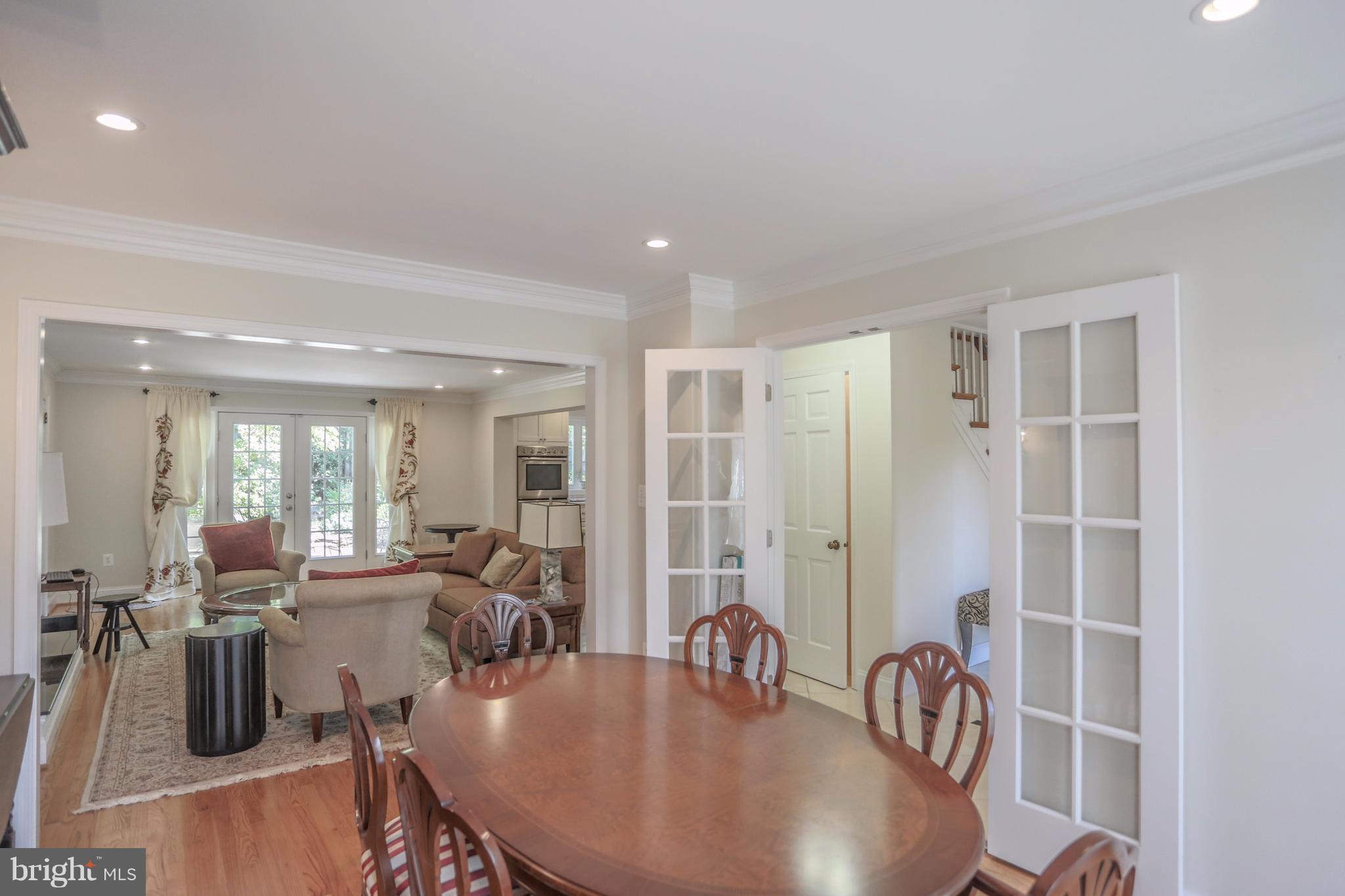 MC LEAN HUNT ESTATES - Residential