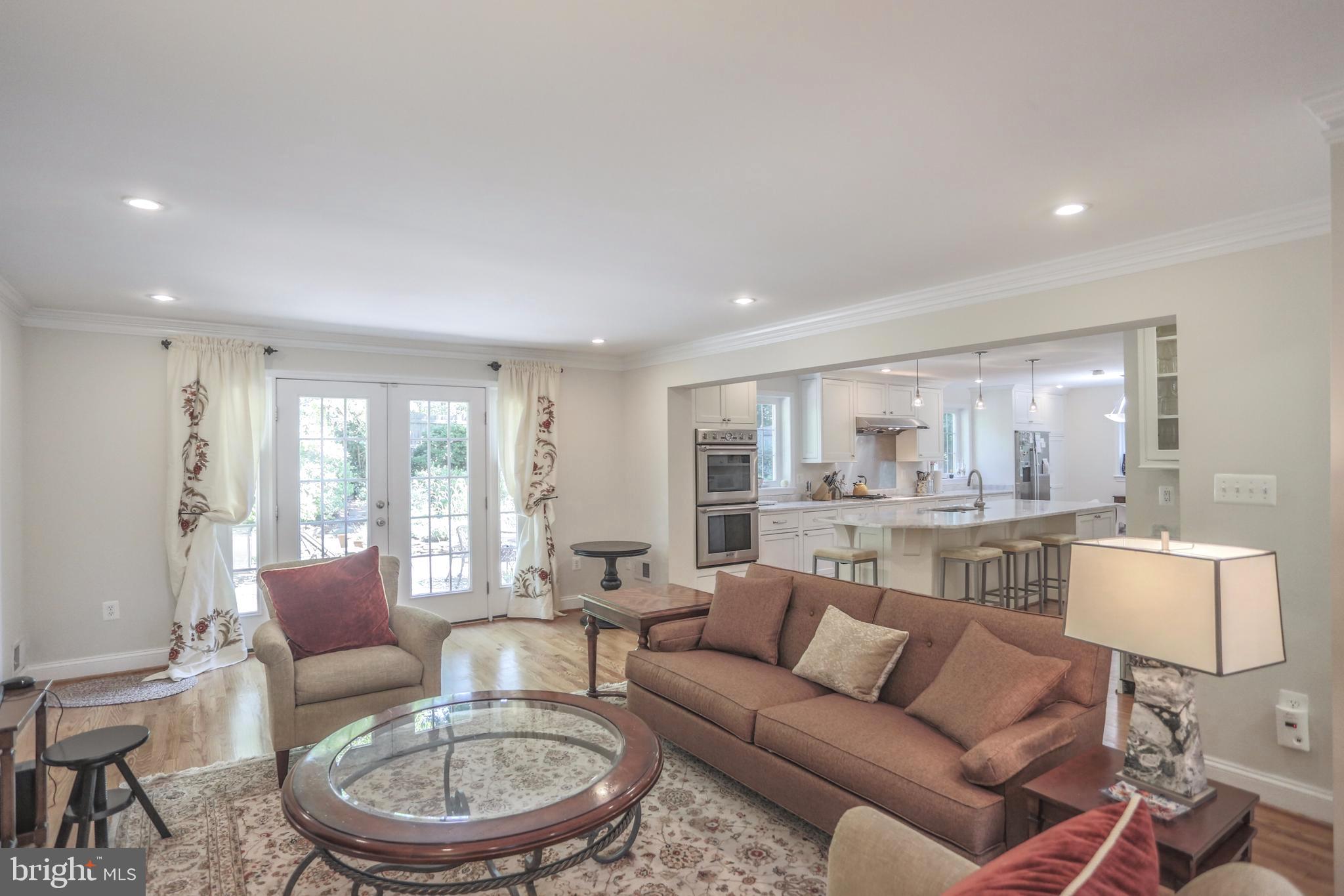 MC LEAN HUNT ESTATES - Residential