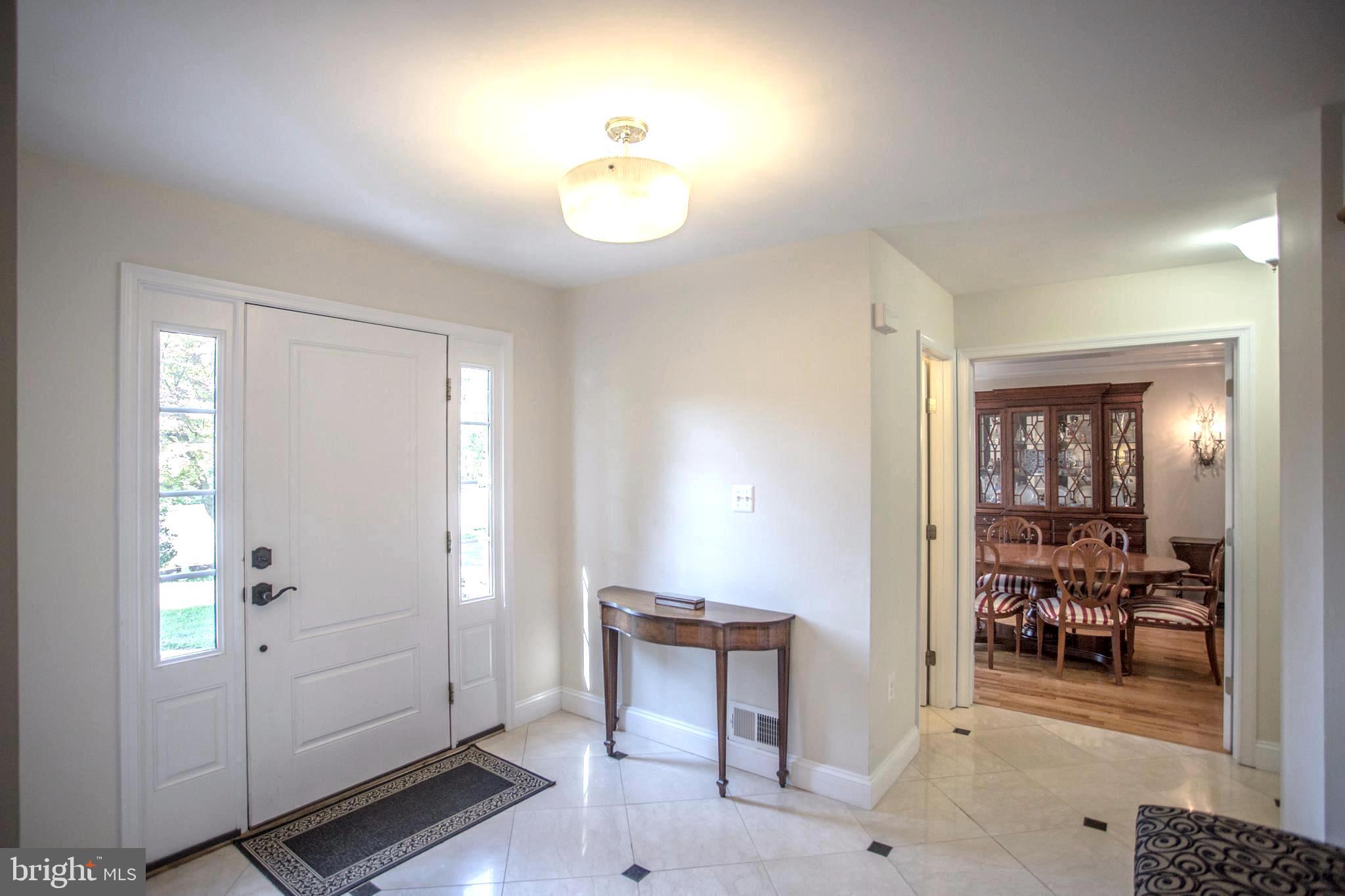 MC LEAN HUNT ESTATES - Residential