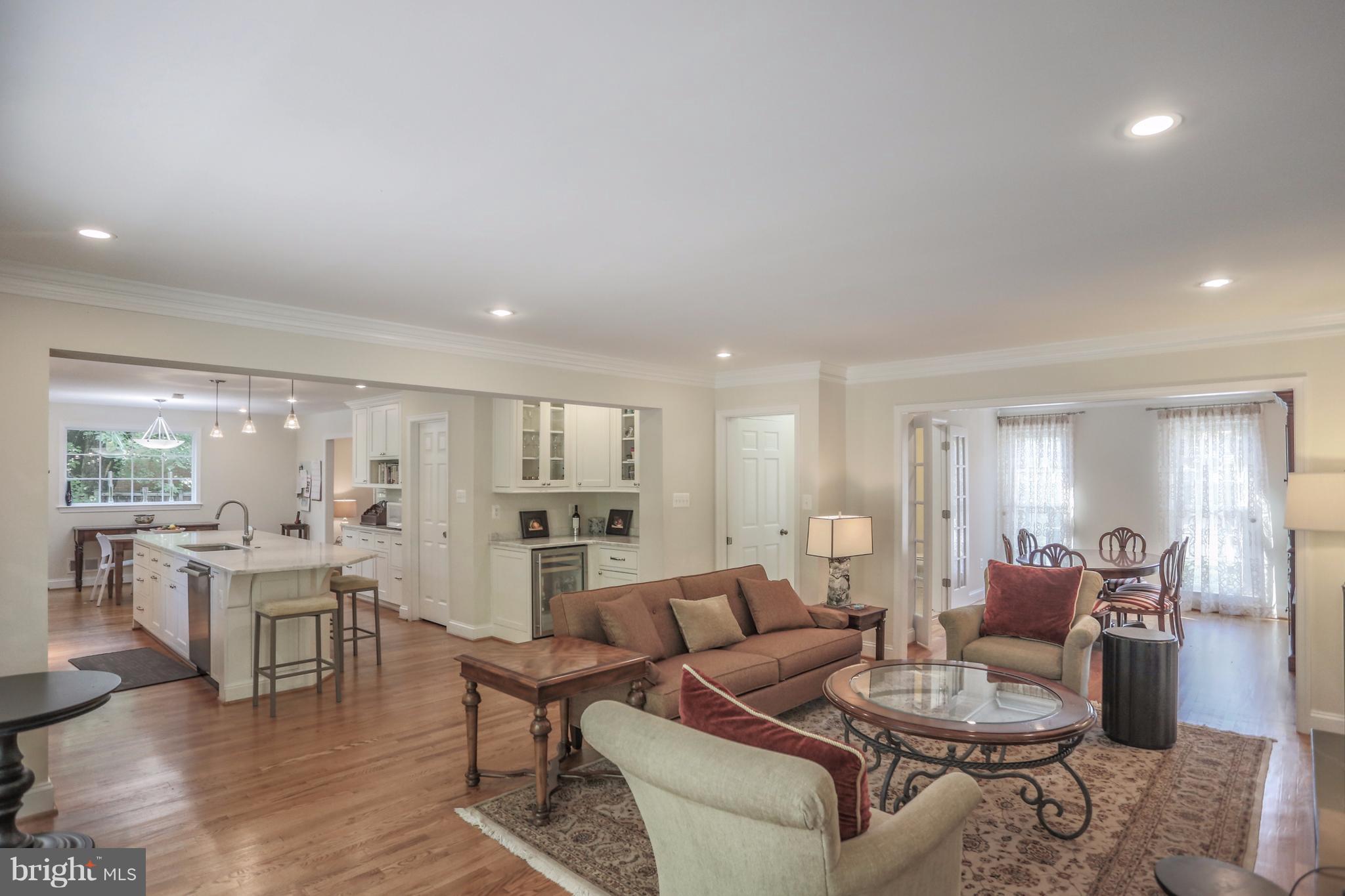 MC LEAN HUNT ESTATES - Residential