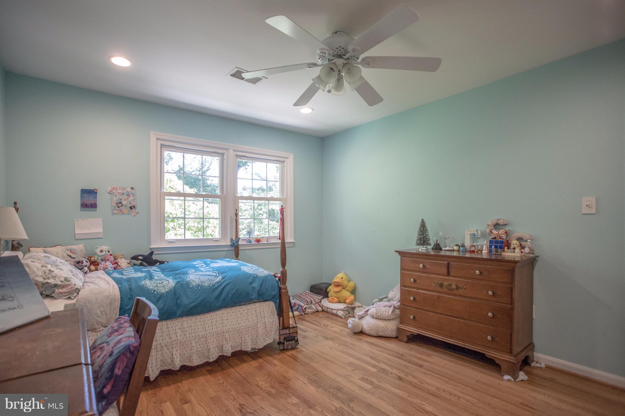 MC LEAN HUNT ESTATES - Residential