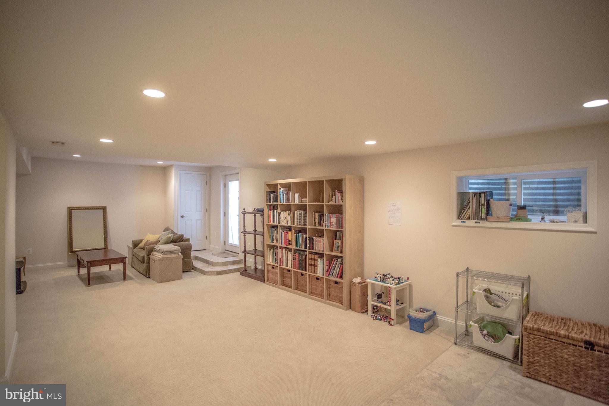 MC LEAN HUNT ESTATES - Residential