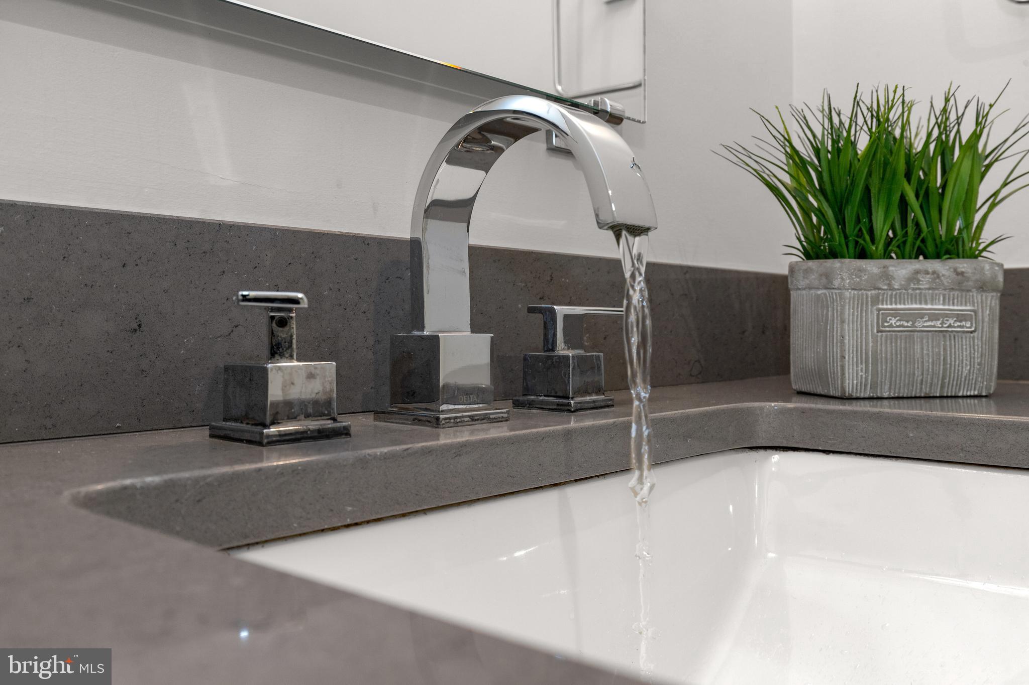 FAIRLINGTON ARBORS - Residential