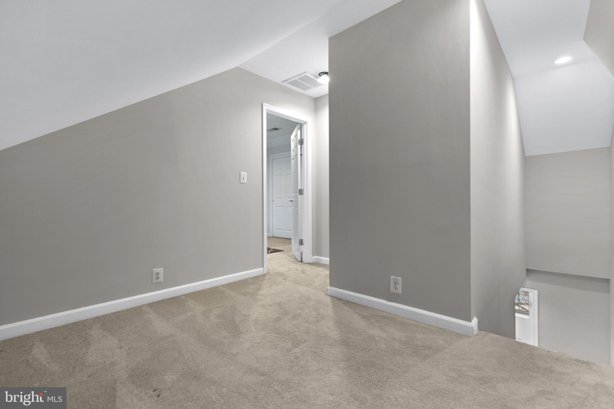 FAIRLINGTON ARBORS - Residential