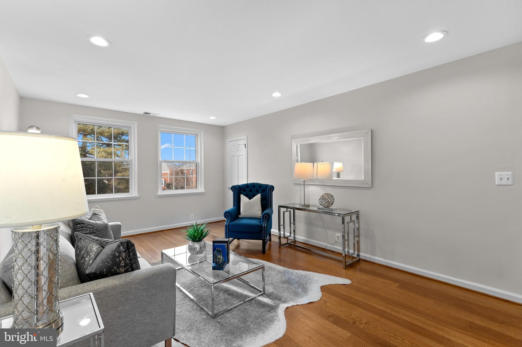 FAIRLINGTON ARBORS - Residential