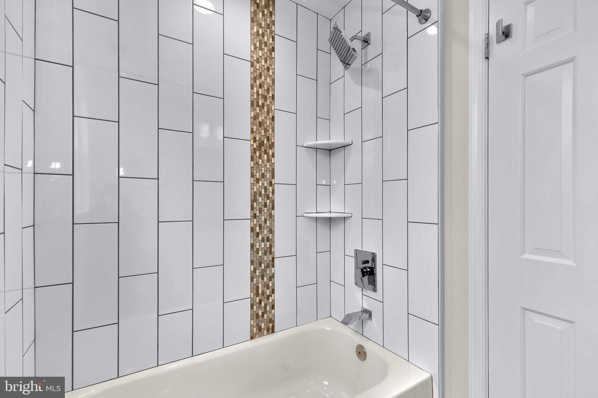 FAIRLINGTON ARBORS - Residential