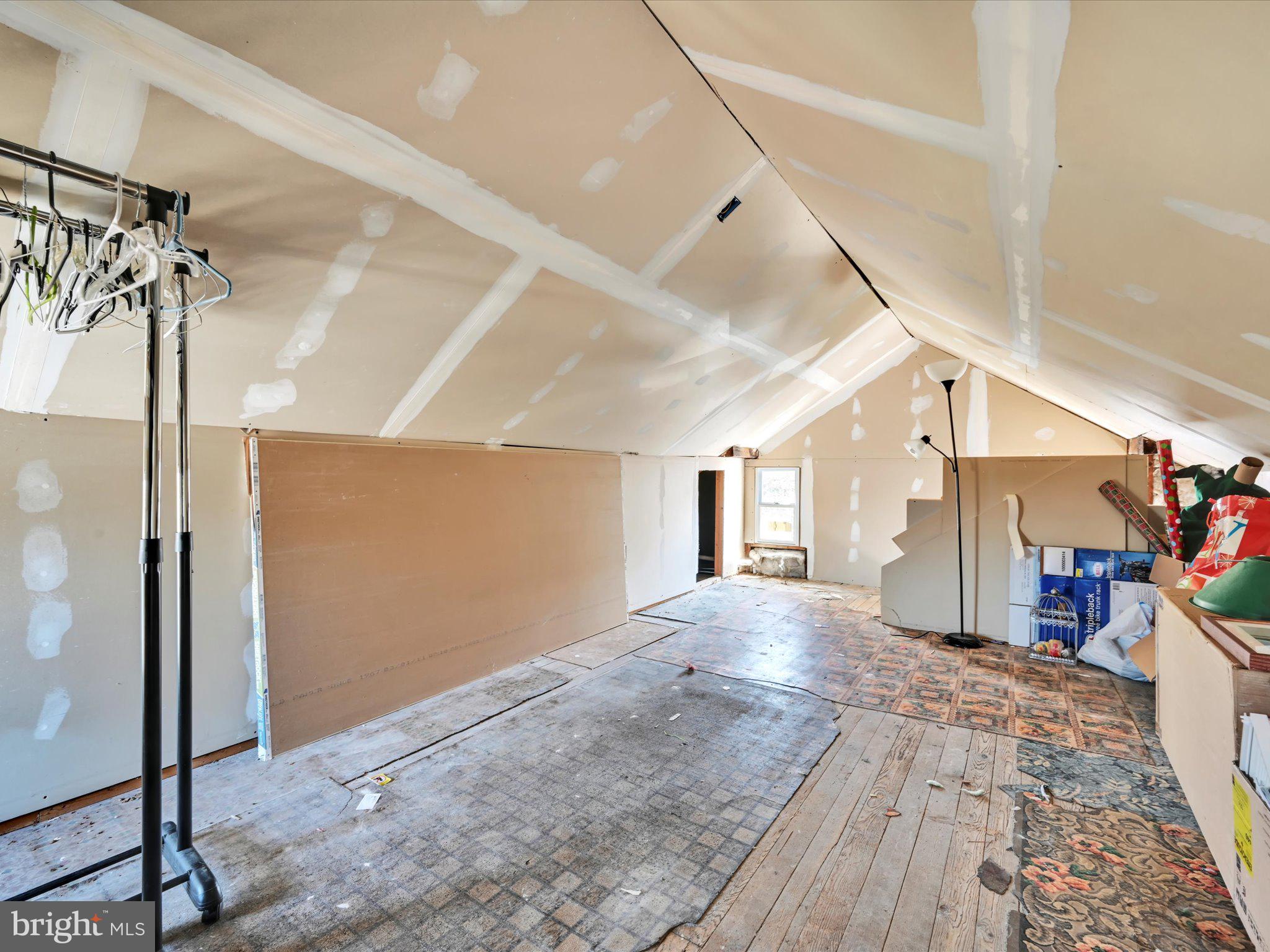 CORNWALL BOROUGH - Residential