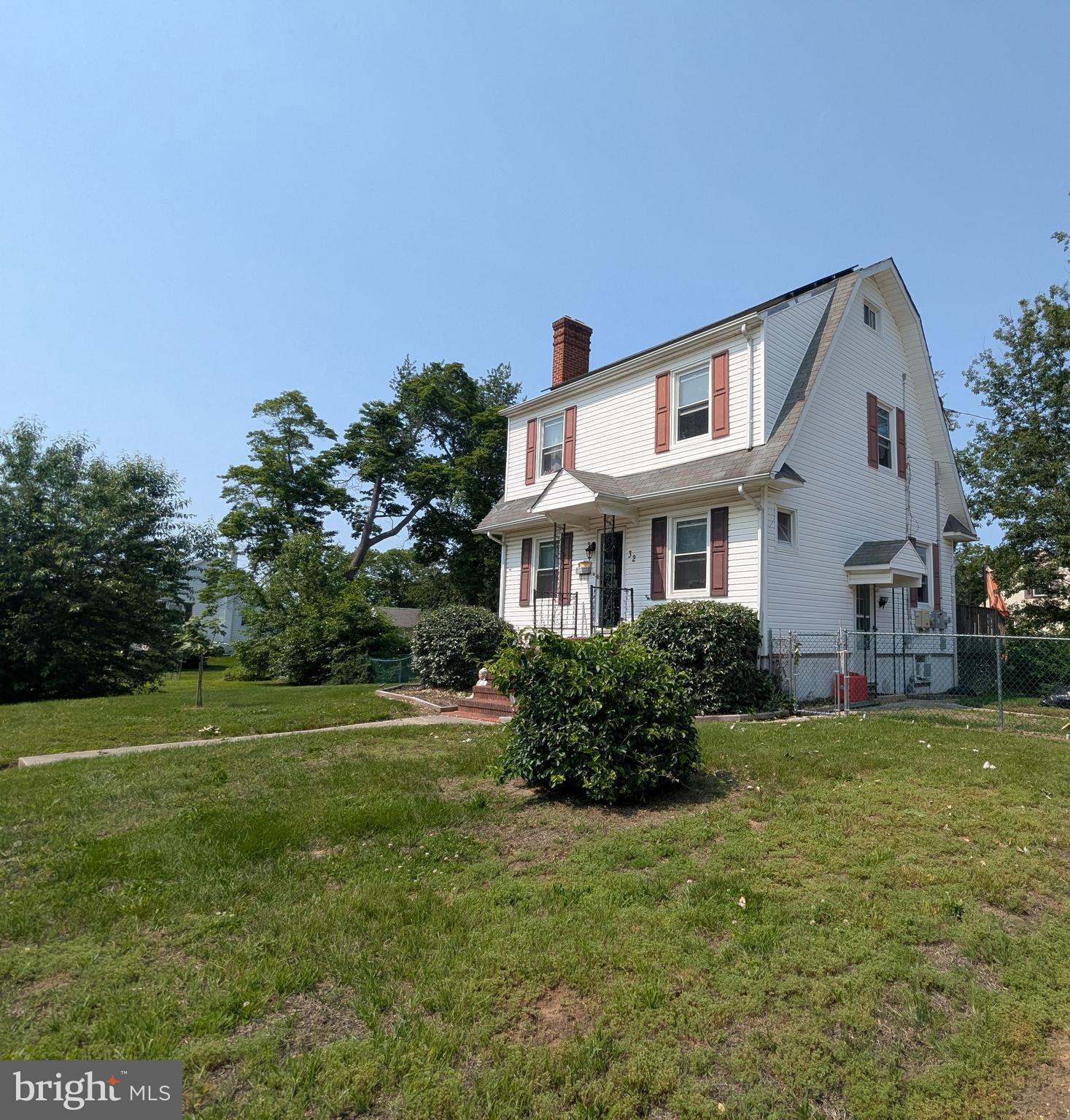 32 UNION STREET