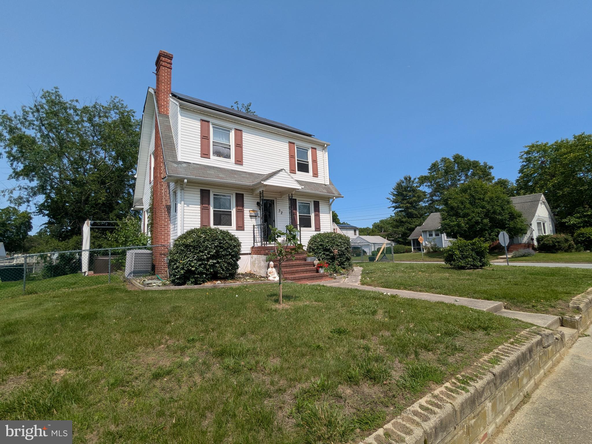 32 UNION STREET