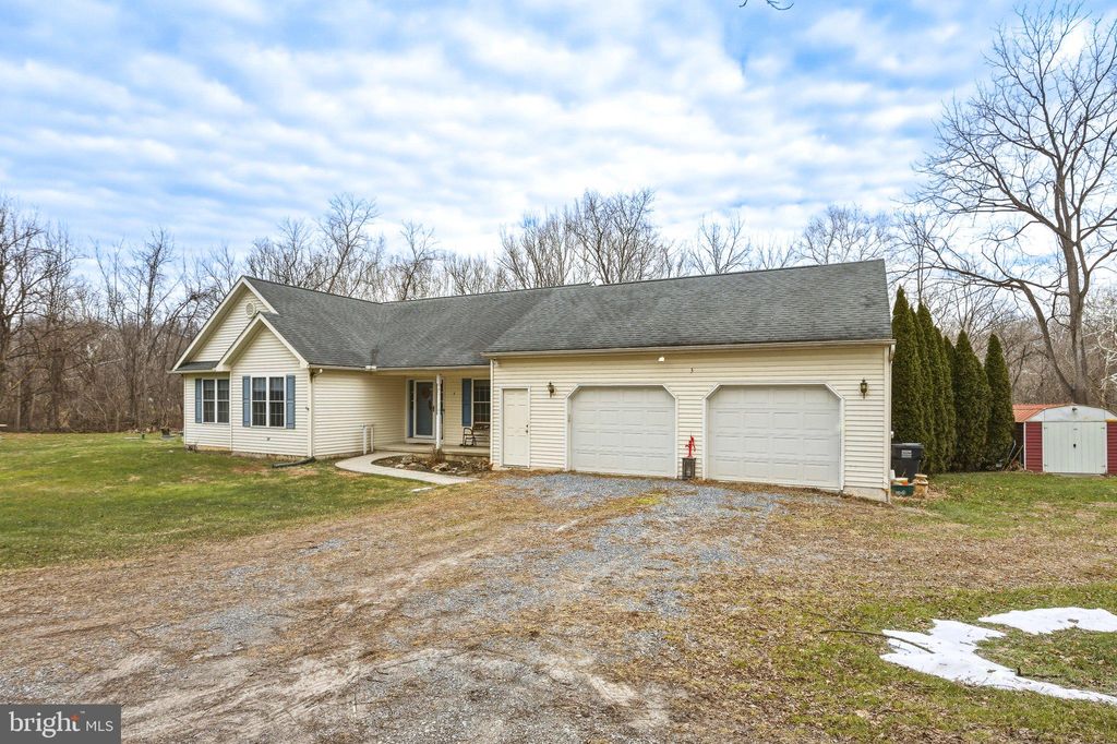 Photo of 3 E Pennsy Road, NEW PROVIDENCE, PA 17560 (MLS # PALA2081268)