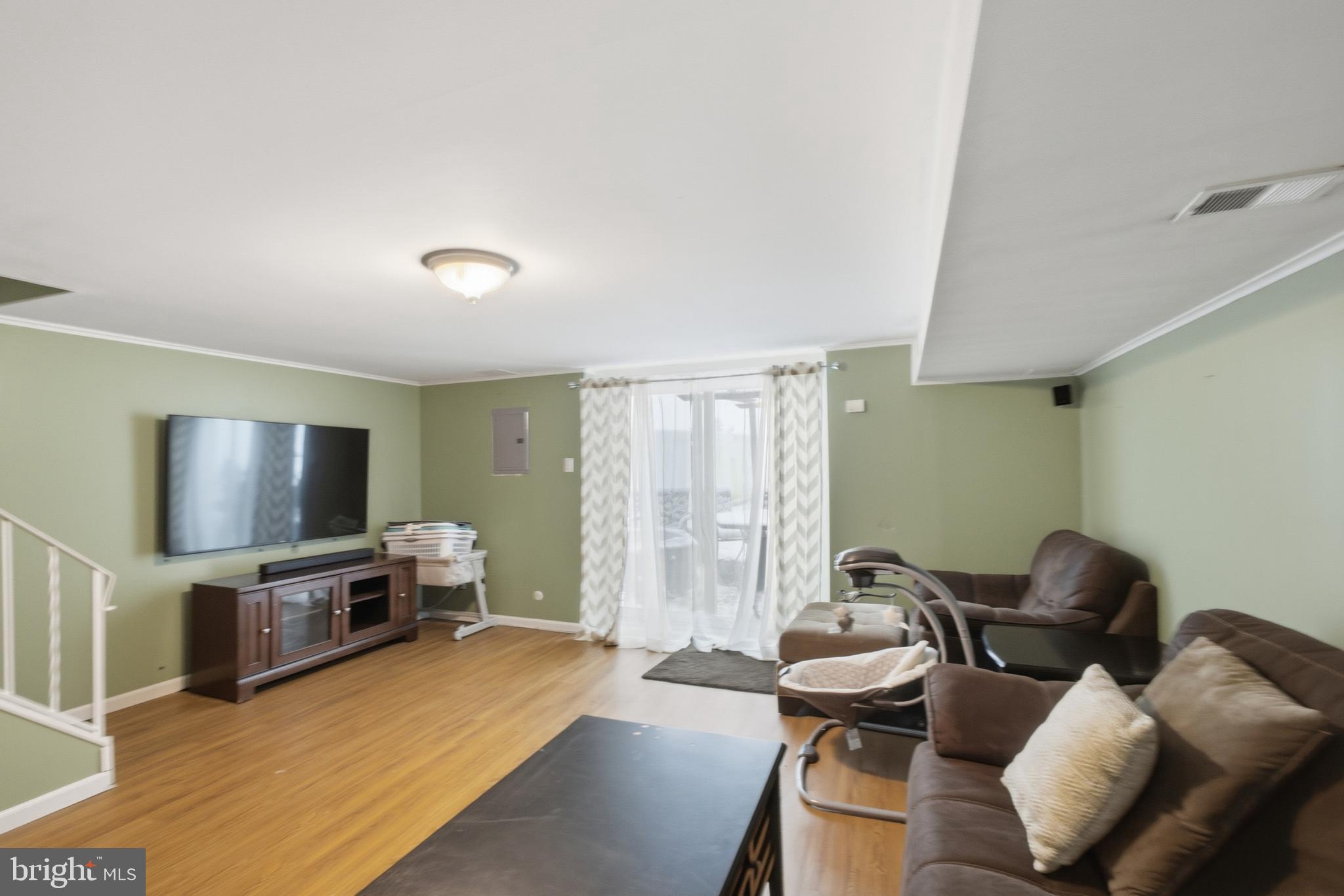 PINE VALLEY - Residential