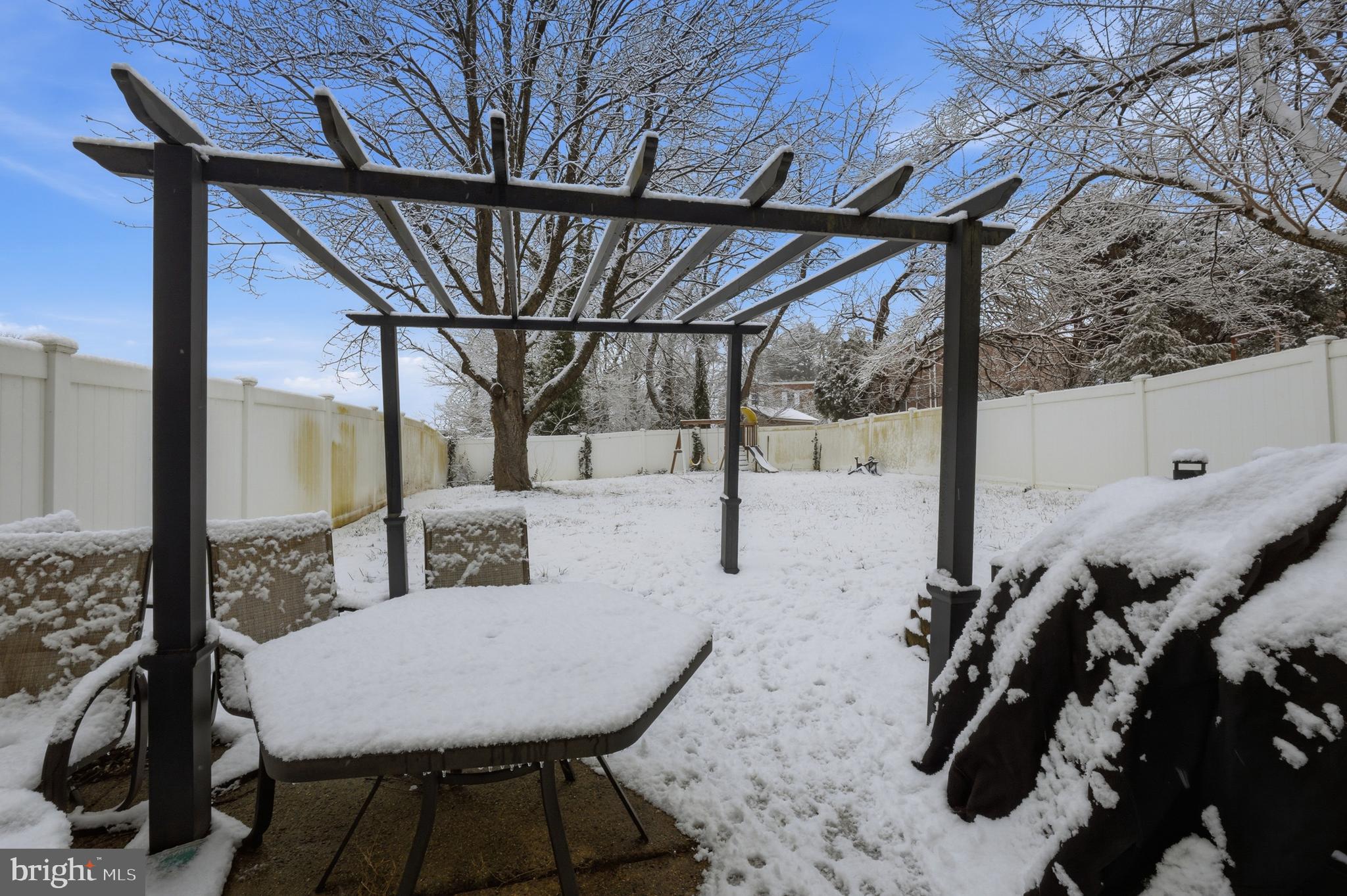 PINE VALLEY - Residential