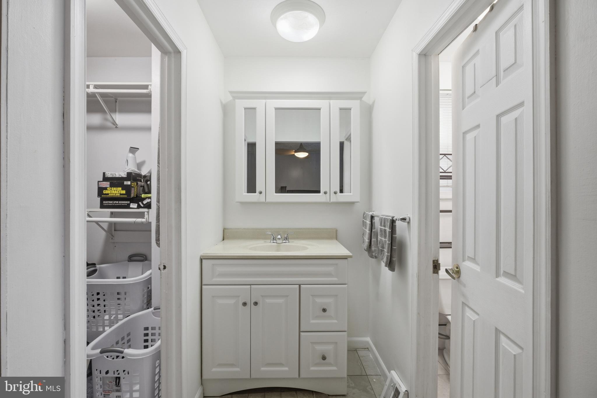 PINE VALLEY - Residential