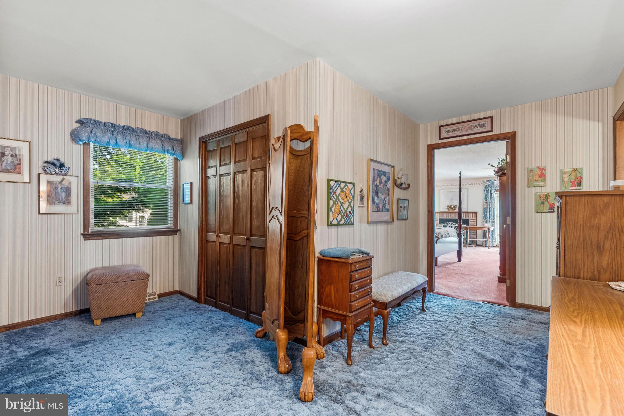 HICKORY DALE ACRES - Residential