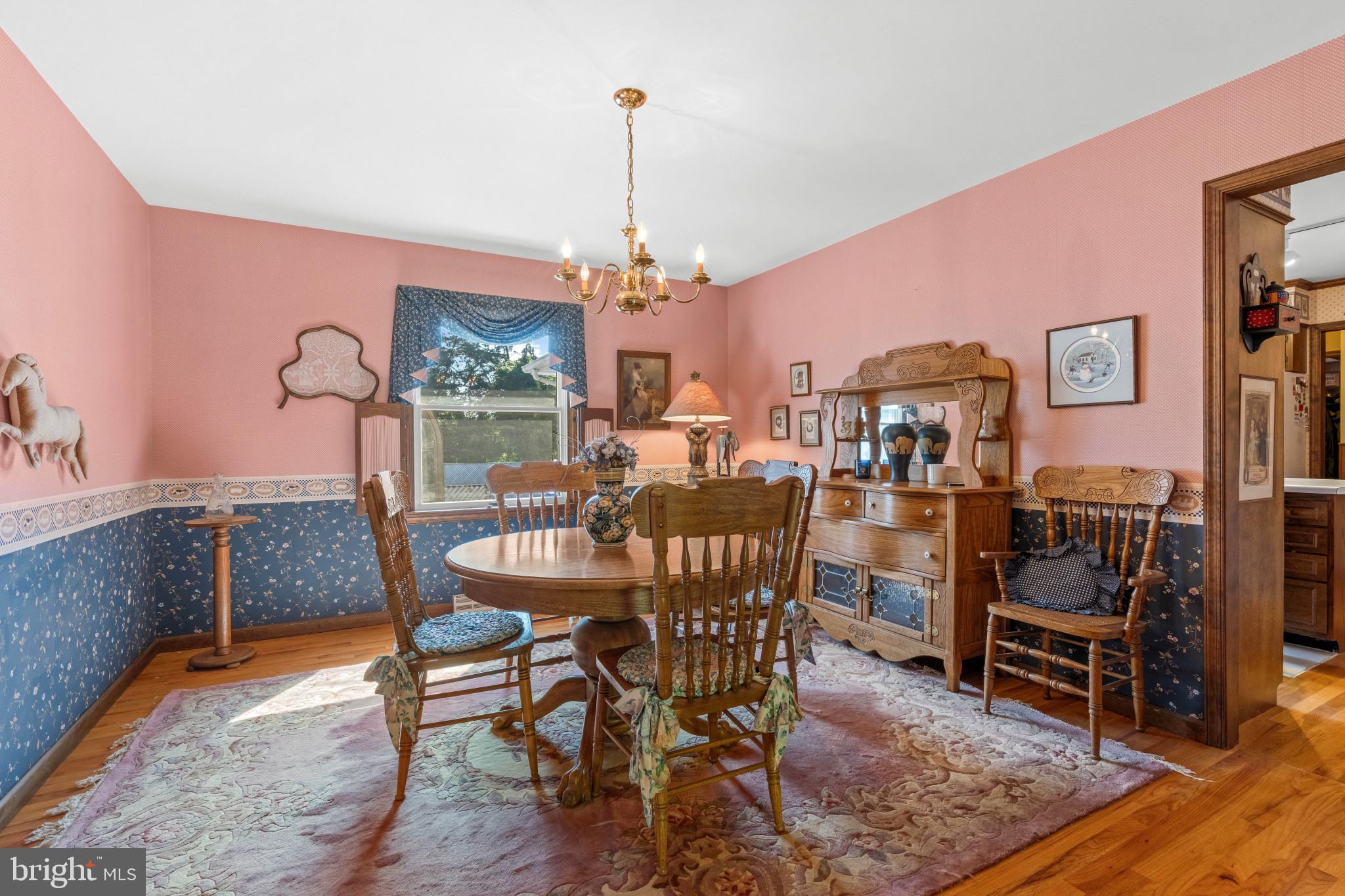 HICKORY DALE ACRES - Residential