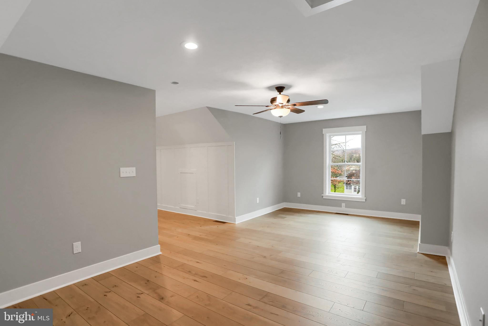 PARKVIEW HEIGHTS ESTATES - Residential