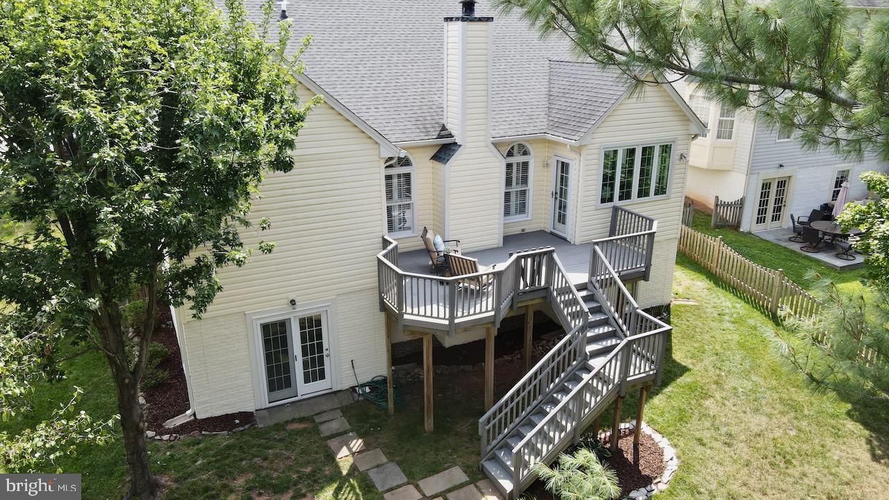 ASHBURN VILLAGE - Residential