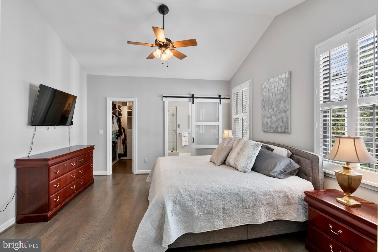 ASHBURN VILLAGE - Residential