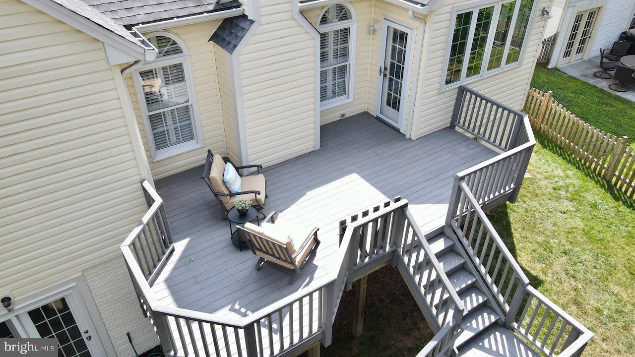 ASHBURN VILLAGE - Residential