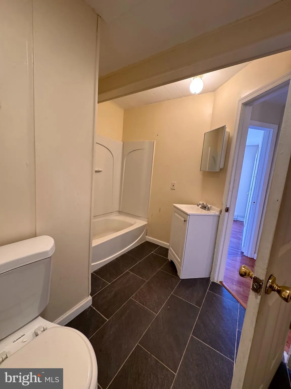 Pottstown, Pennsylvania 19464, United States, 3 Bedrooms Bedrooms, ,2 BathroomsBathrooms,Residential,Active,206687