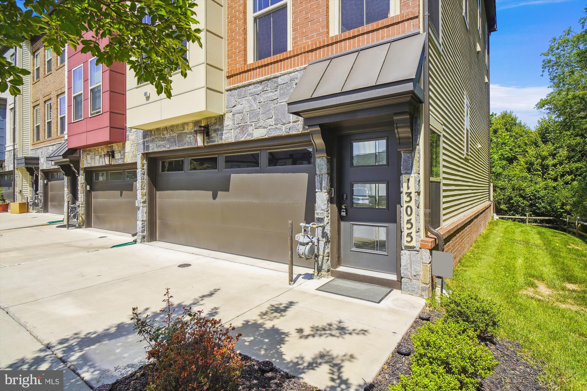 SENECA FOREST - Residential Lease