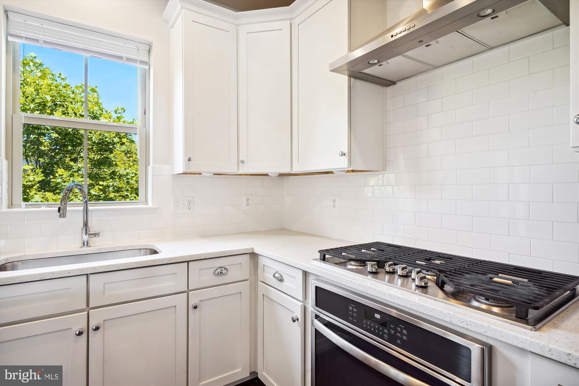 SENECA FOREST - Residential Lease