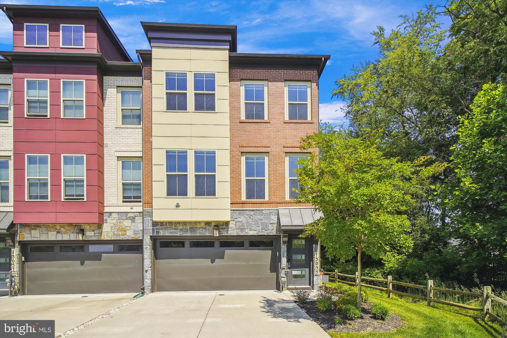 SENECA FOREST - Residential Lease