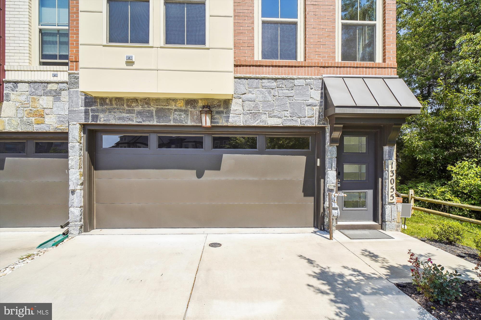 SENECA FOREST - Residential Lease