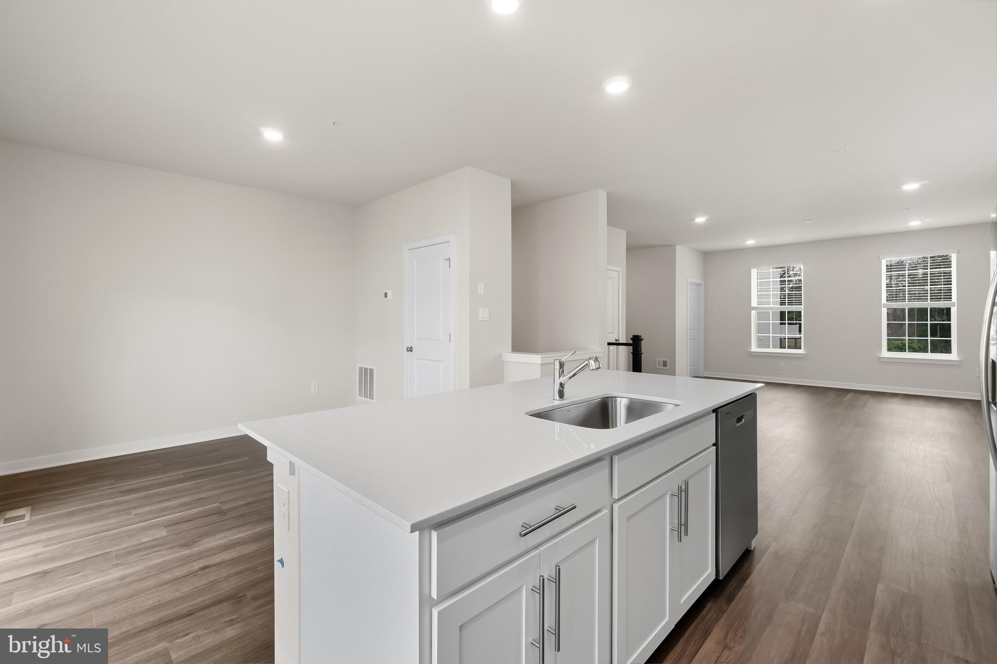 PINEGROVE - Residential