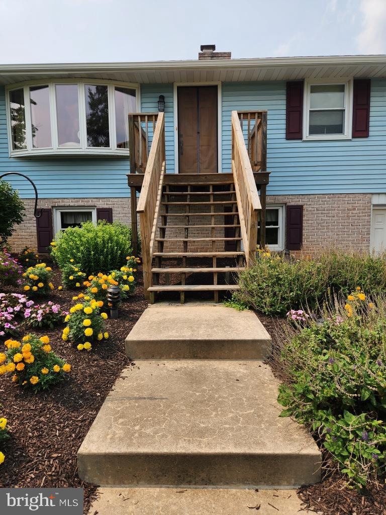 1807 HOLTWOOD ROAD