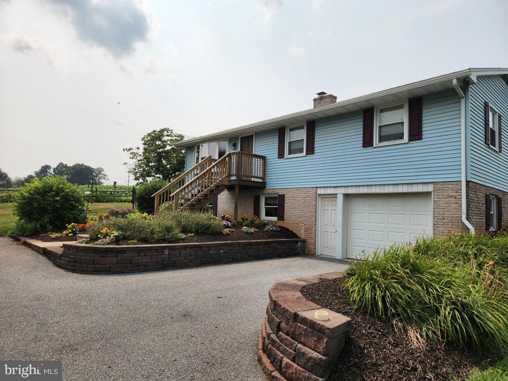 1807 HOLTWOOD ROAD