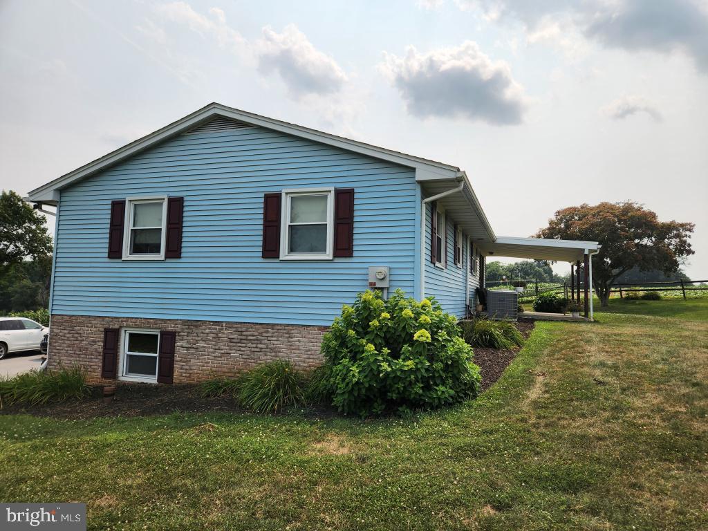 1807 HOLTWOOD ROAD
