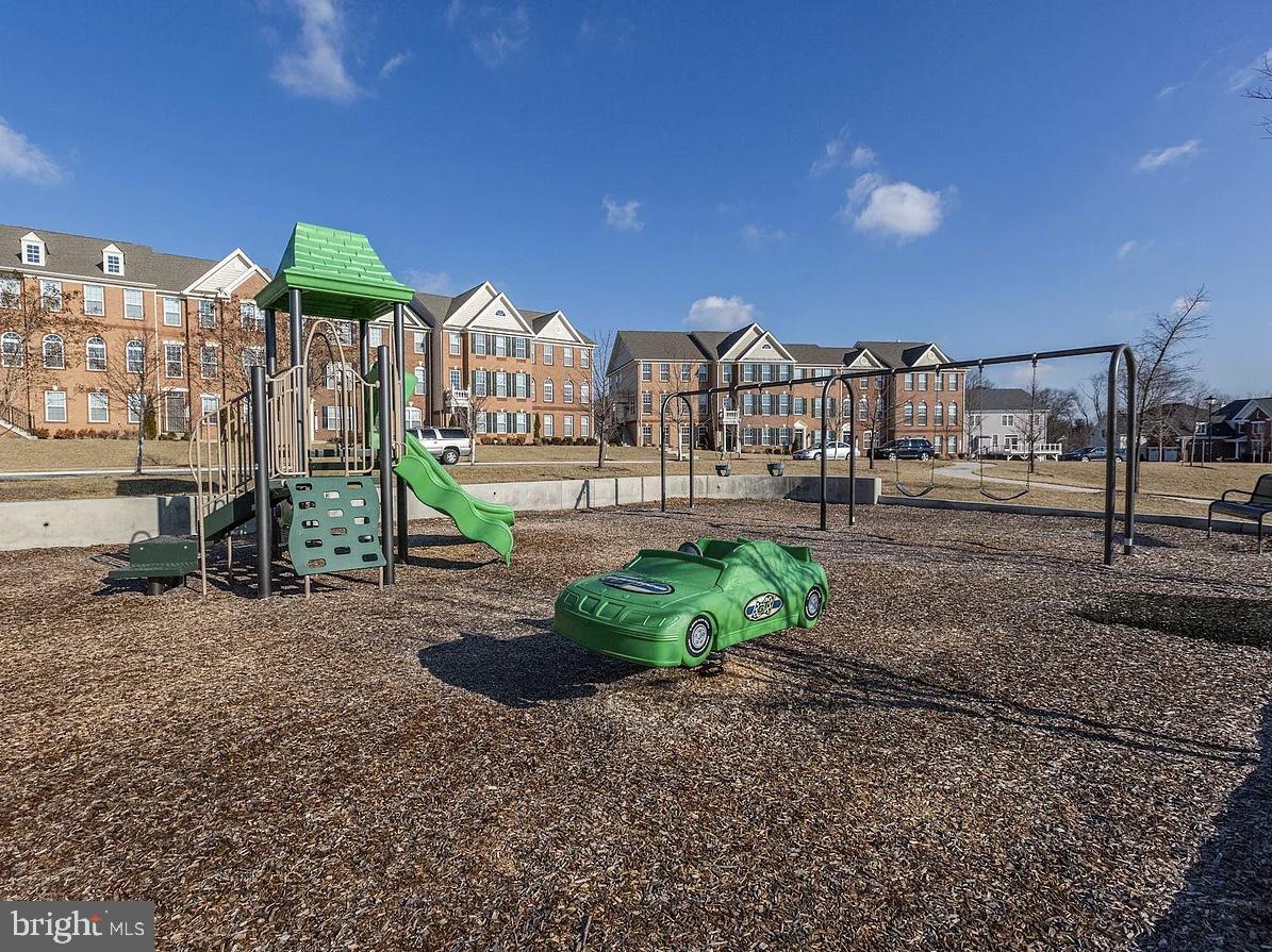 PIEDMONT CROSSING - Residential Lease