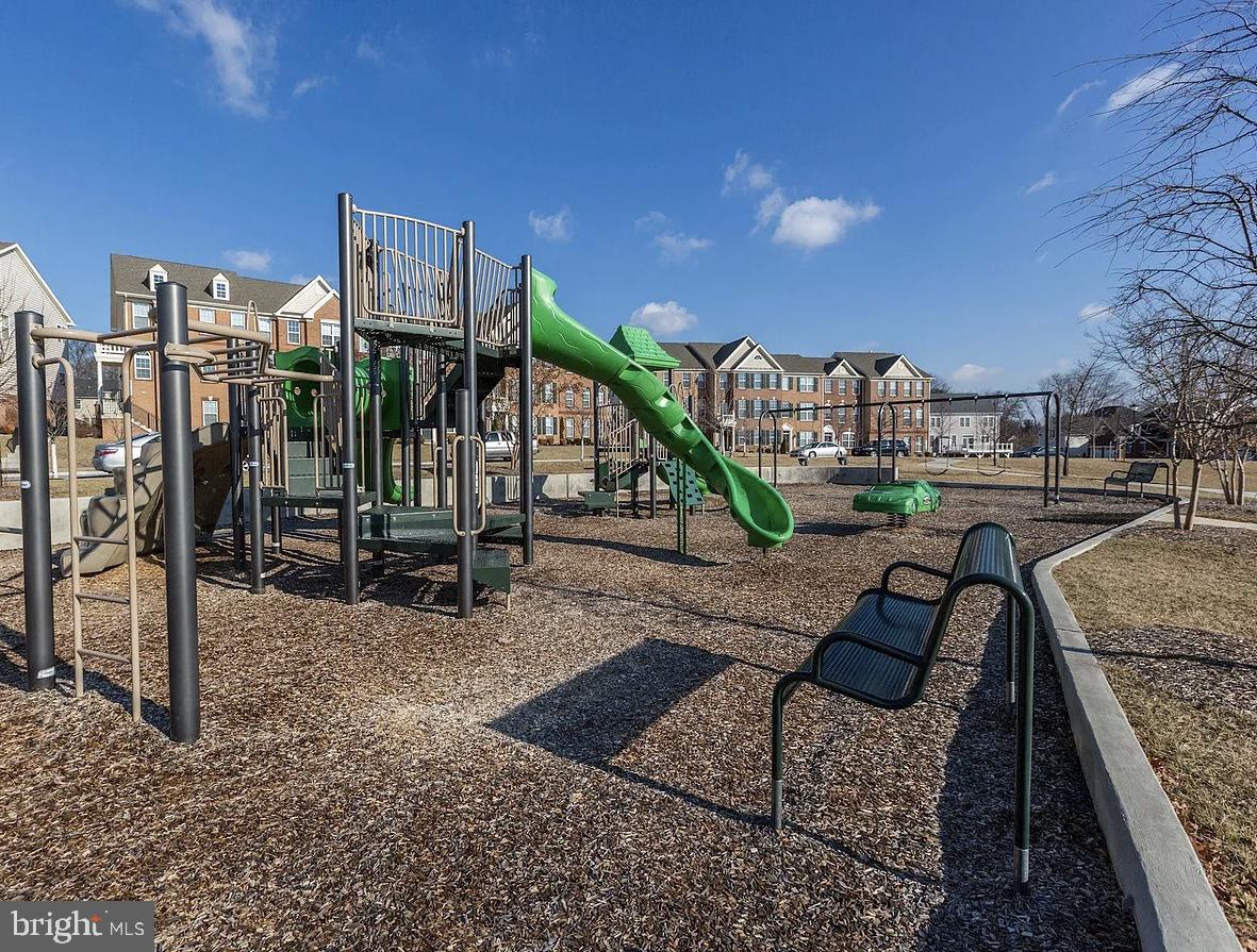 PIEDMONT CROSSING - Residential Lease