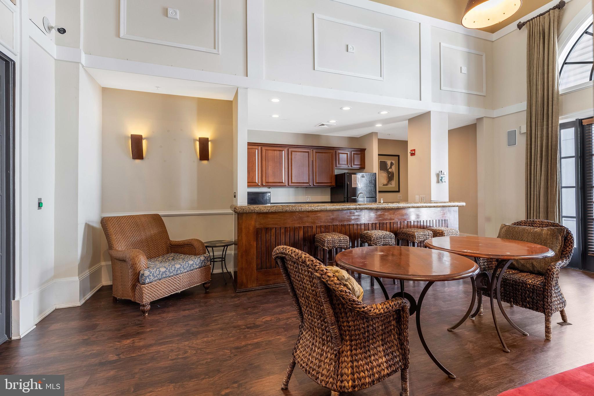 THE GROVE AT ARLINGTON - Residential Lease