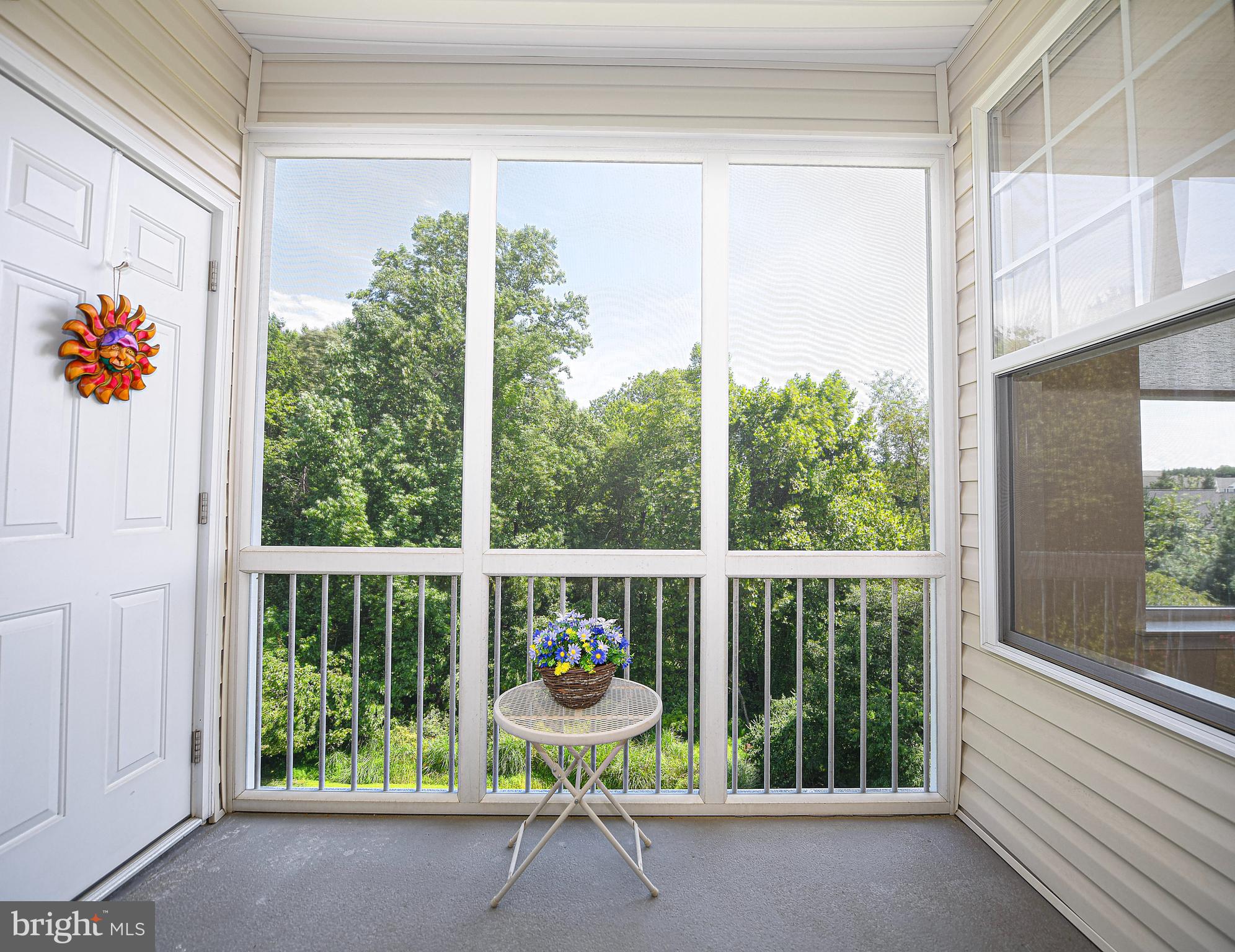 305 TIREE COURT 403